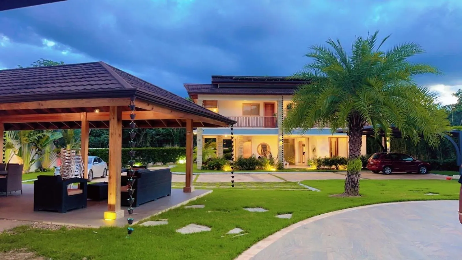 Hacienda Monaco Villa La Vega